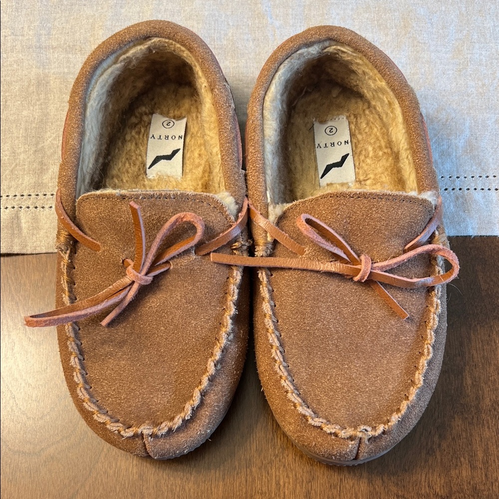 Boys Size 2 Brown Suede Moccasin Slippers